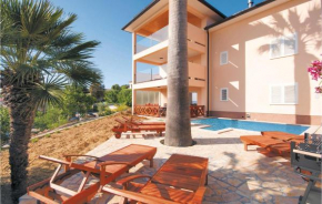Cozy Home In Supetarska Draga With Sauna